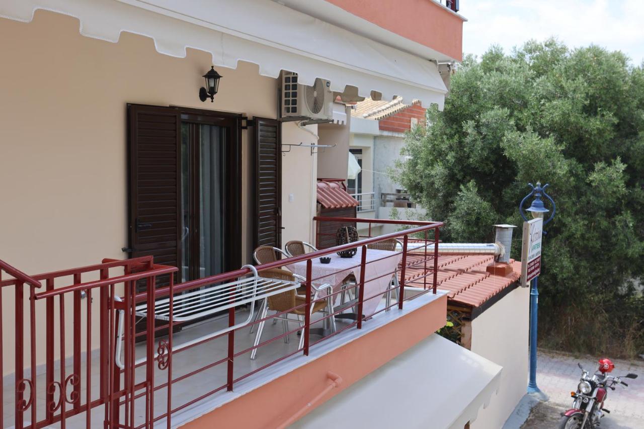Katerina Apartments Pefkochori Exterior photo