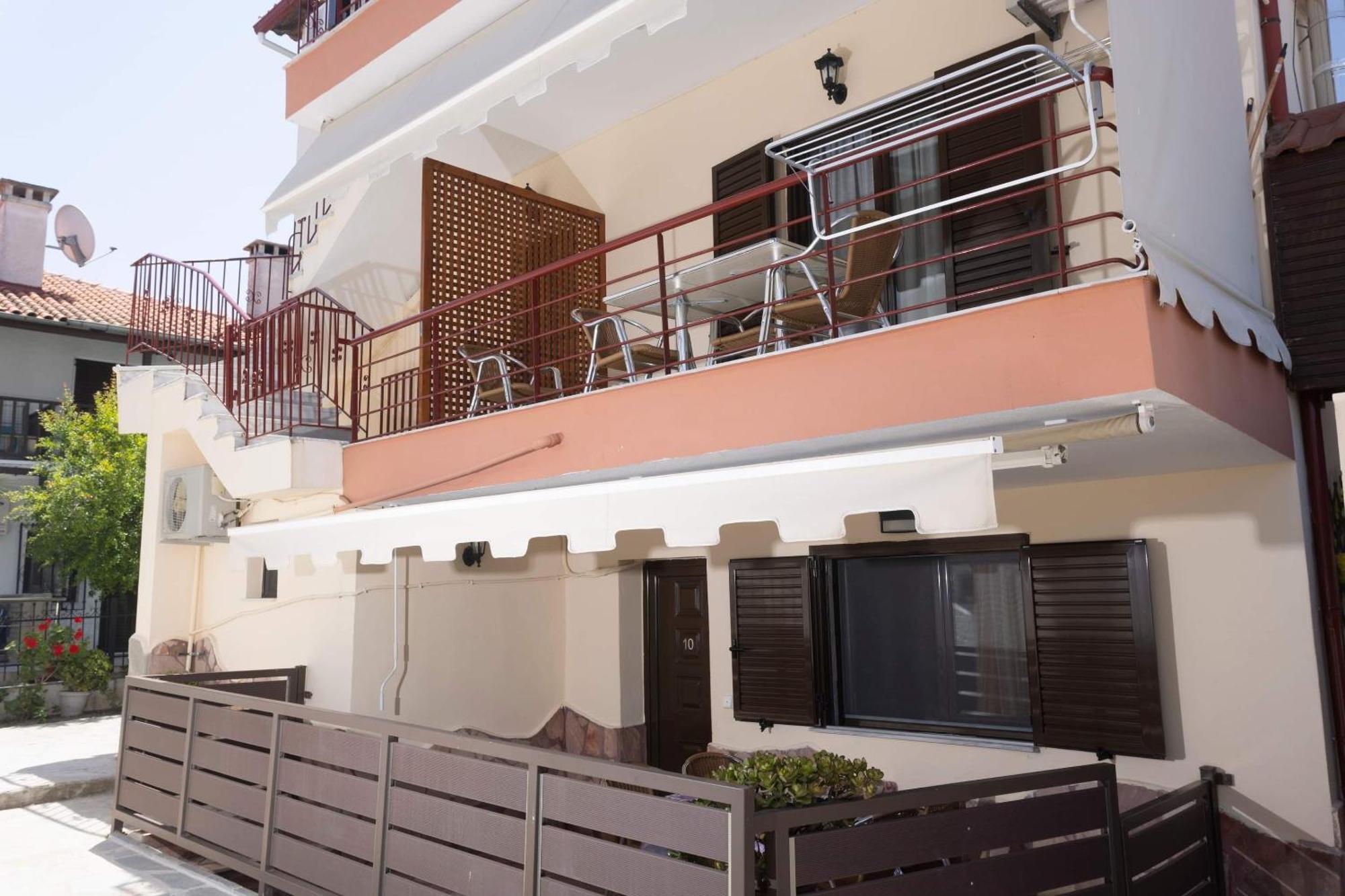 Katerina Apartments Pefkochori Exterior photo