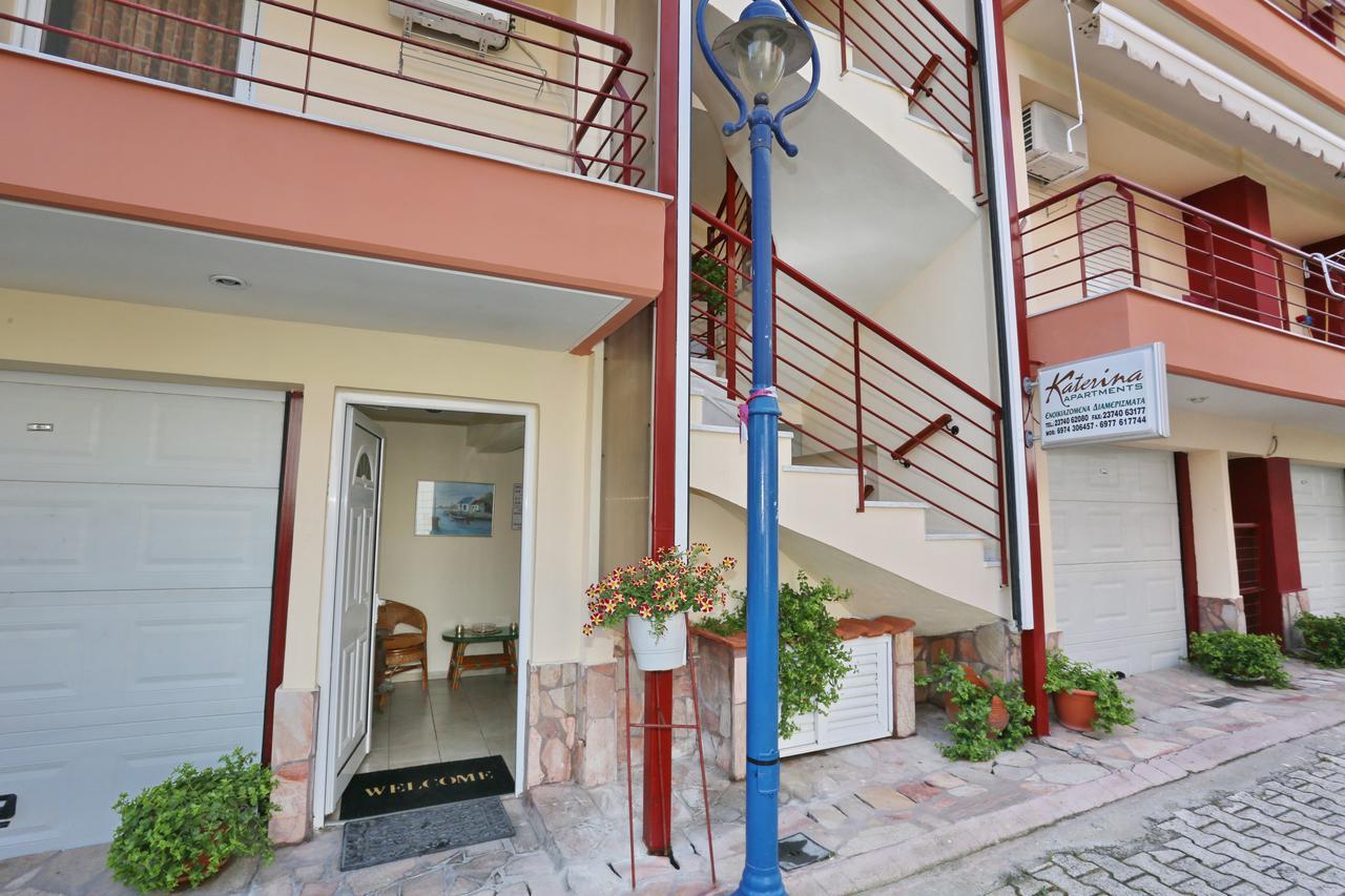 Katerina Apartments Pefkochori Exterior photo